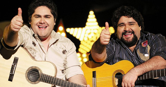 César Menotti & Fabiano celebram 10 anos de carreira em show no Coração Sertanejo Eventos BaresSP 570x300 imagem